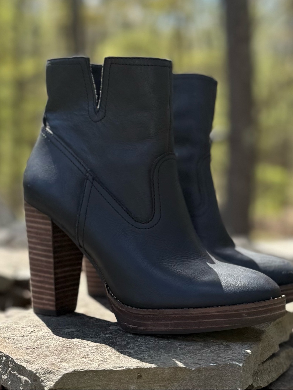 Lucky Brand Black Leather Stacked Heel Ankle Boots